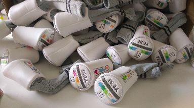 product-1-1 polyester pom pom headcover4.jpg